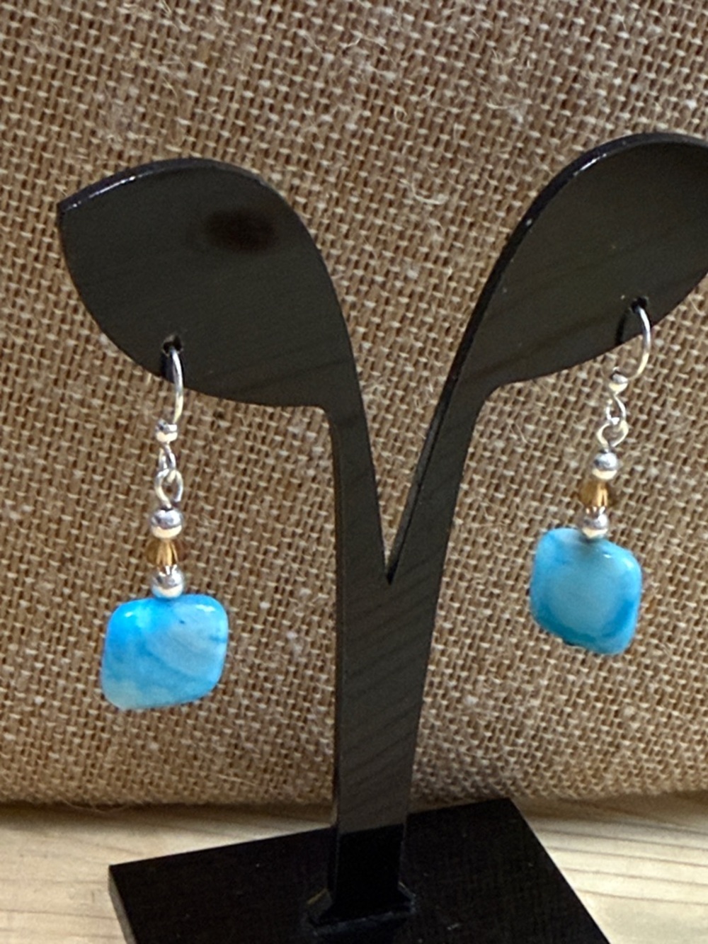Fashion Jewelry Turquoise Blue Stone Drop Earrings with Gold Accents